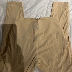 Lululemon size 8